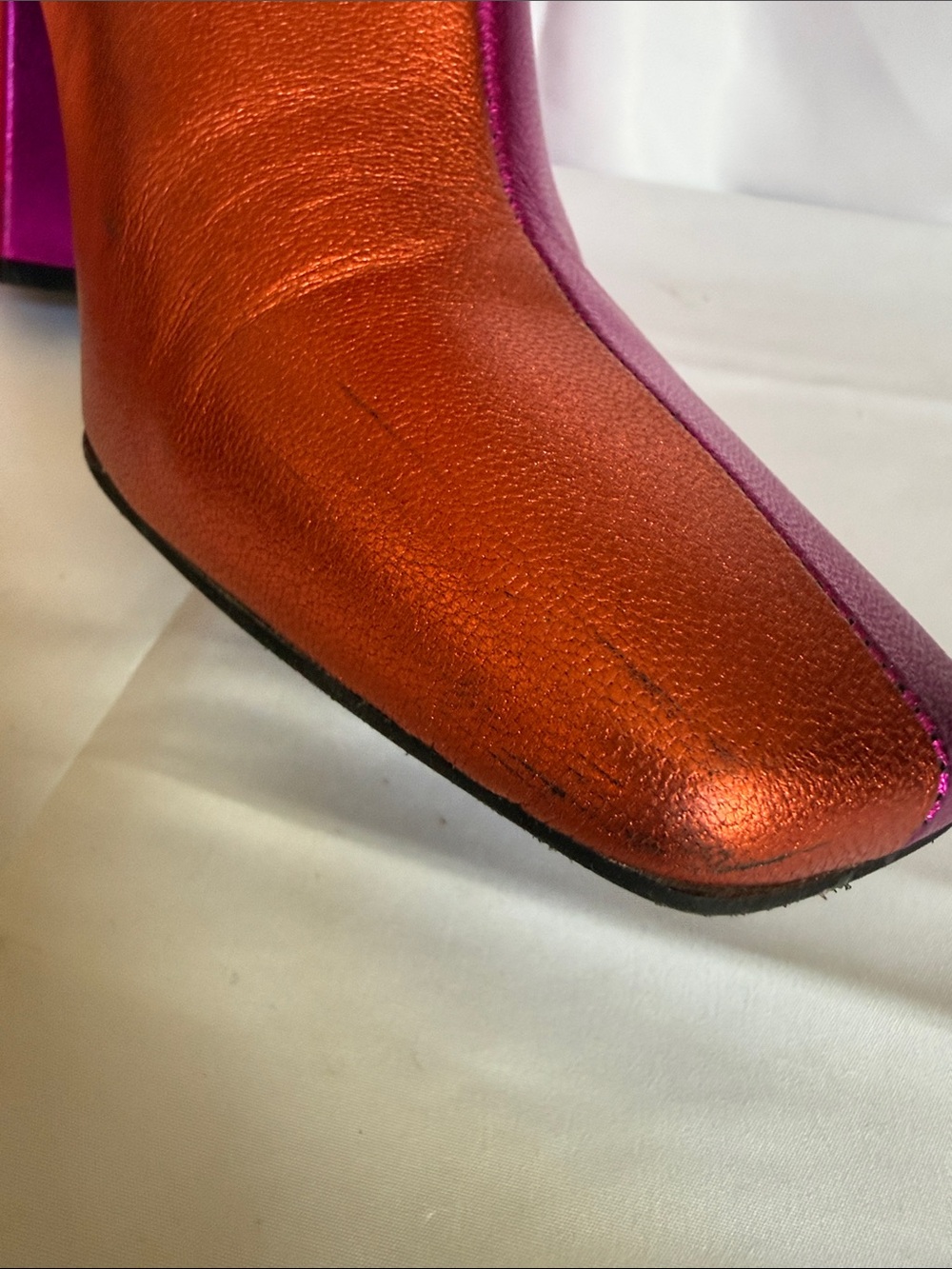 Intentionally Blank Tabitha Metallic Heeled Boot in split Magenta & Orange • 7 - Picture 6 of 8